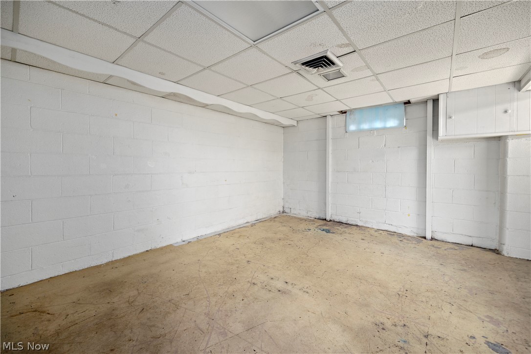 436 Courtland Street Wellington OH 44090