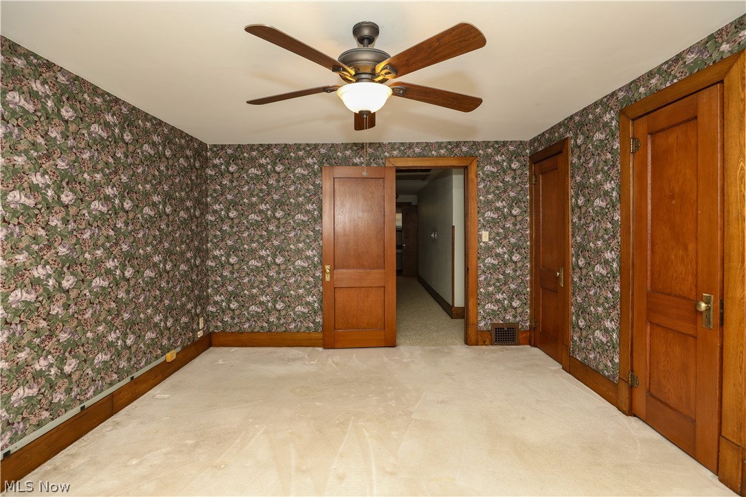 228 Lawrence Street Ravenna OH 44266