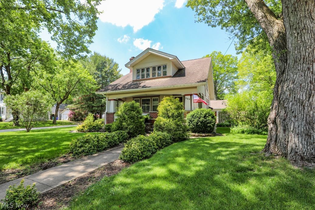 228 Lawrence Street Ravenna OH 44266