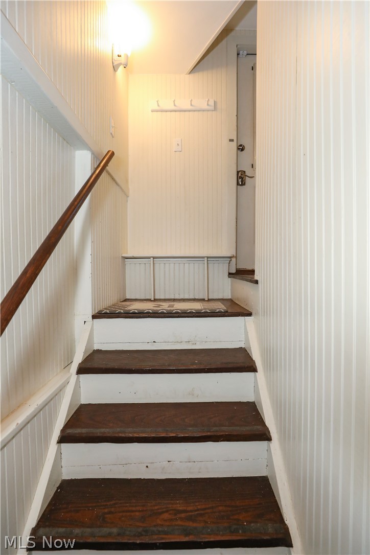 228 Lawrence Street Ravenna OH 44266