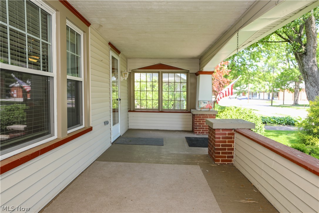228 Lawrence Street Ravenna OH 44266