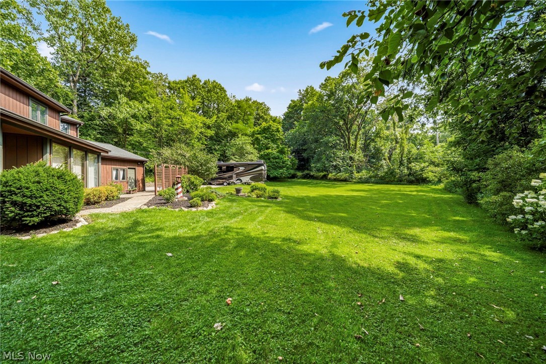 10182 Mulberry Road Chardon OH 44024