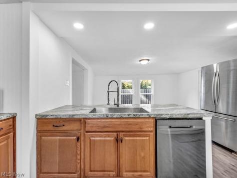 175 E Bridge Street Berea OH 44017