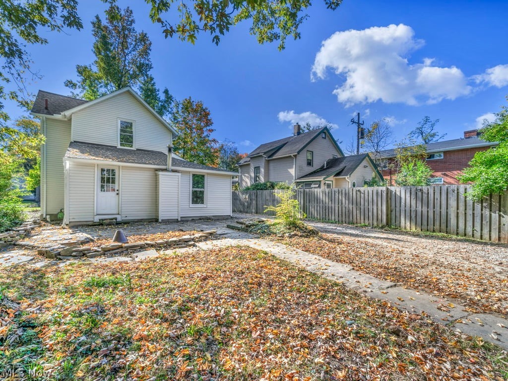 175 E Bridge Street Berea OH 44017