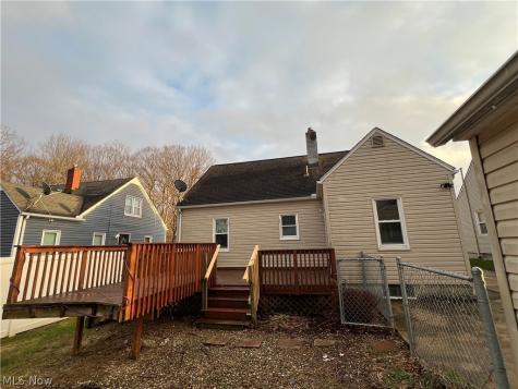 715 E Catawba Avenue Akron OH 44306