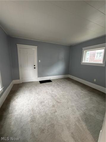 82 Brown Street Barberton OH 44203