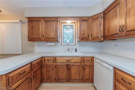 13625 Claremont Avenue Middleburg Heights OH 44130