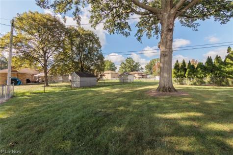 13625 Claremont Avenue Middleburg Heights OH 44130