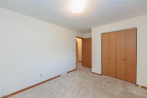 13625 Claremont Avenue Middleburg Heights OH 44130