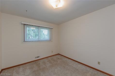 13625 Claremont Avenue Middleburg Heights OH 44130