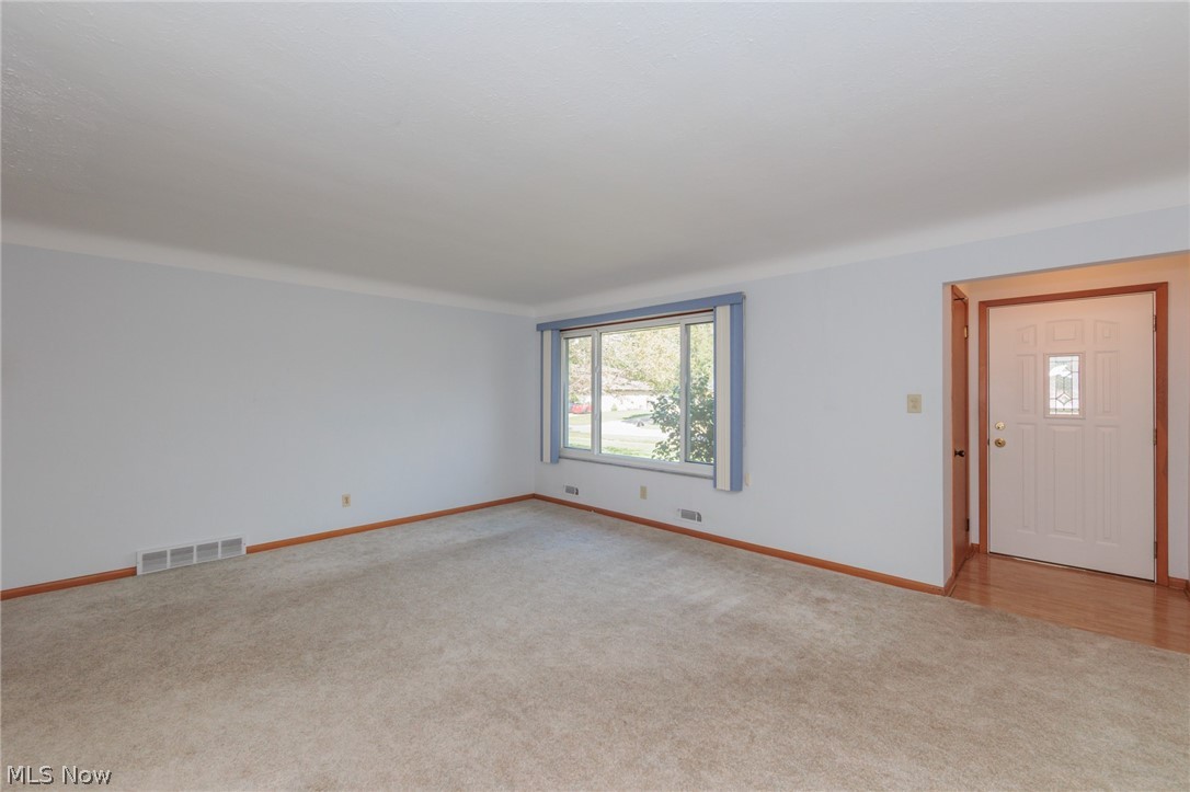 13625 Claremont Avenue Middleburg Heights OH 44130