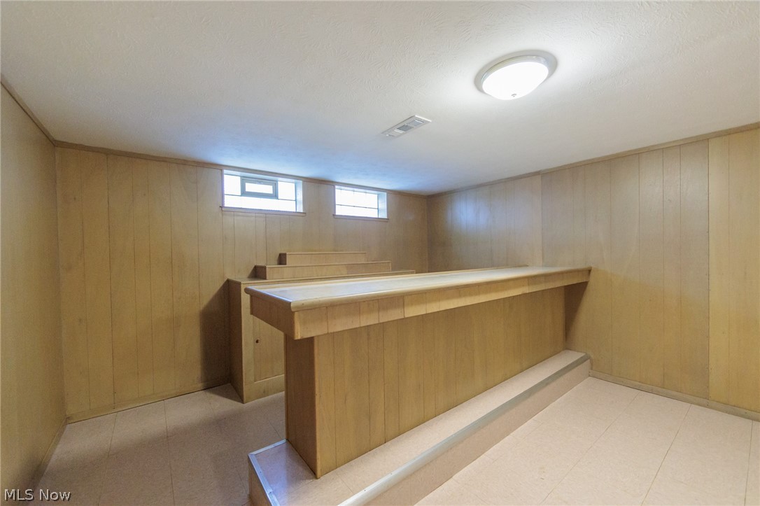 13625 Claremont Avenue Middleburg Heights OH 44130