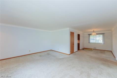 13625 Claremont Avenue Middleburg Heights OH 44130