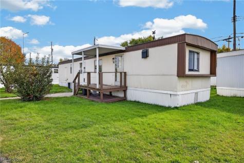 4199 Massillon Road Uniontown OH 44685
