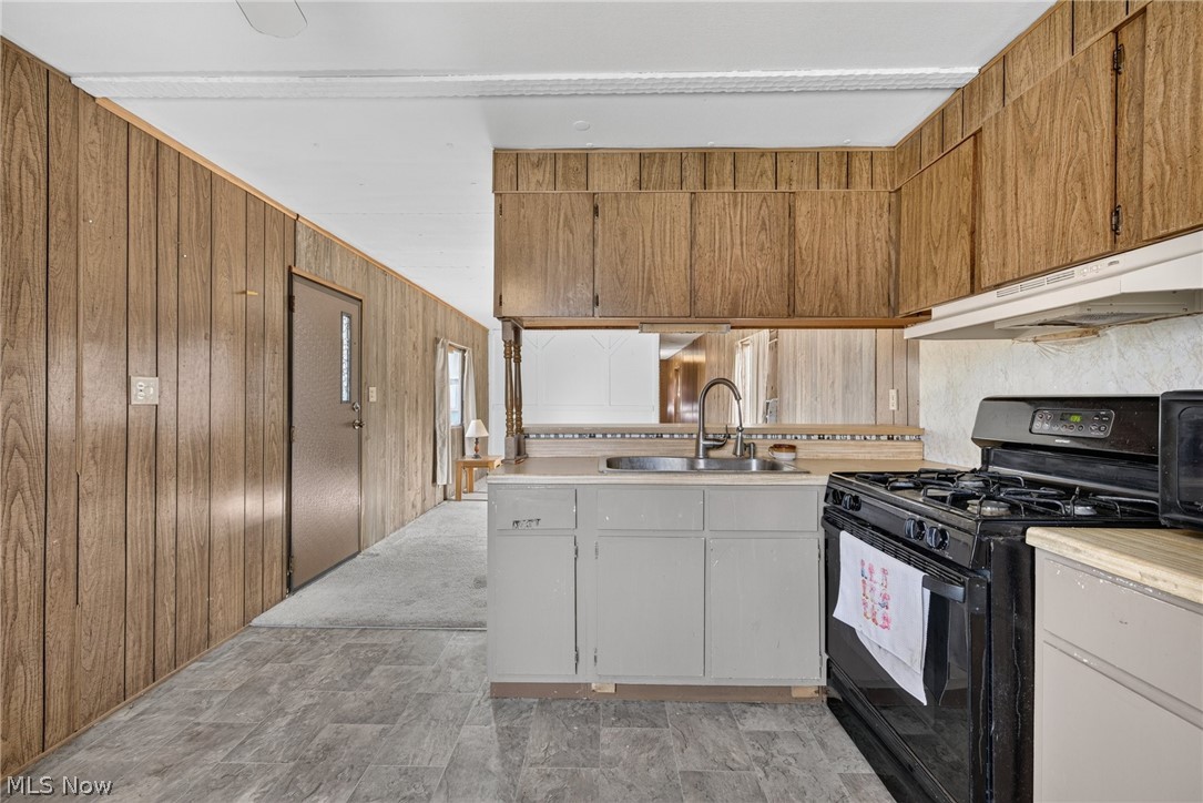 4199 Massillon Road Uniontown OH 44685