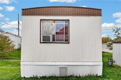 4199 Massillon Road Uniontown OH 44685