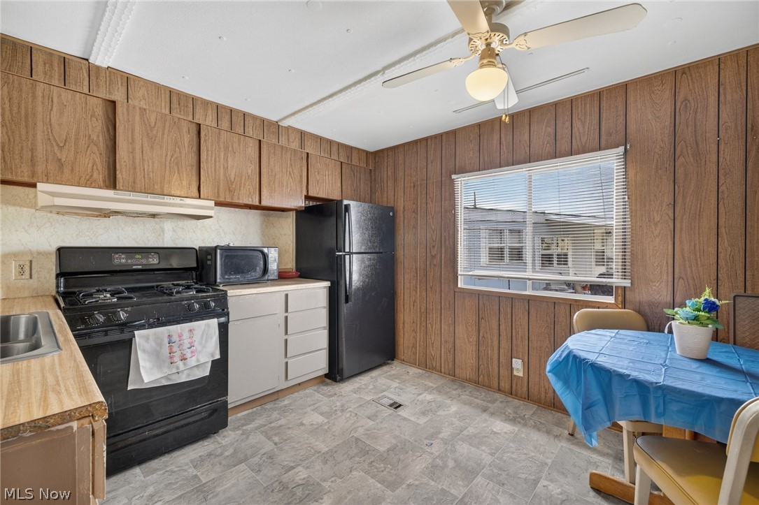 4199 Massillon Road Uniontown OH 44685
