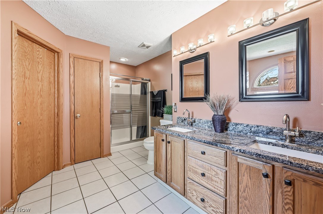 1009 E Reno Drive Louisville OH 44641