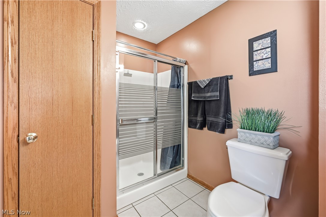 1009 E Reno Drive Louisville OH 44641