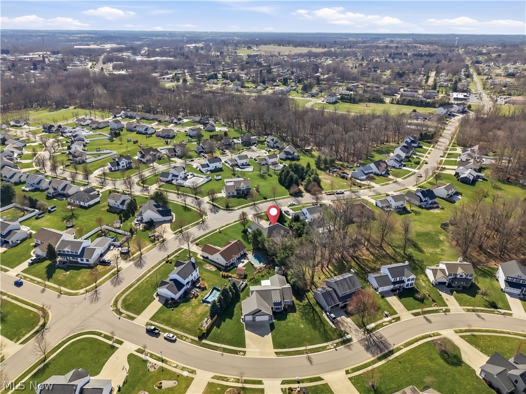 1009 E Reno Drive Louisville OH 44641