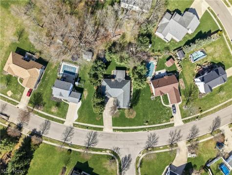 1009 E Reno Drive Louisville OH 44641