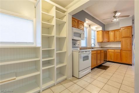 159 Beck Street Wadsworth OH 44281
