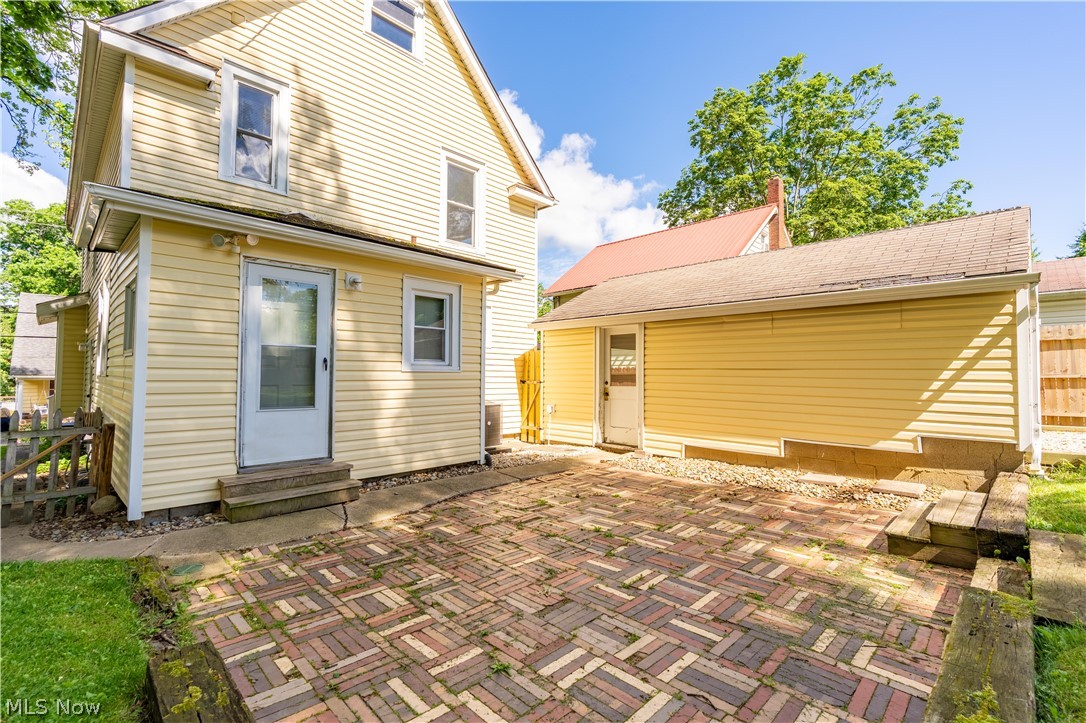 159 Beck Street Wadsworth OH 44281