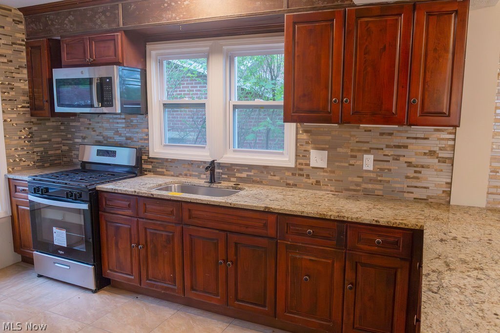941 Owego Street Painesville OH 44077