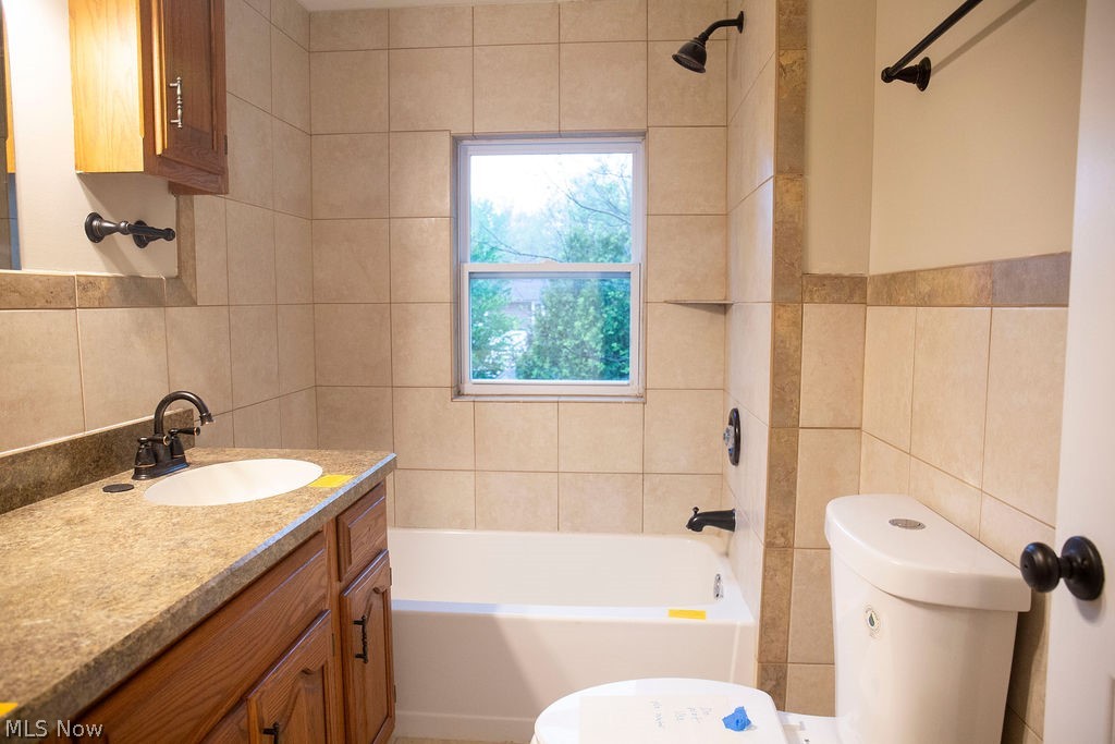 941 Owego Street Painesville OH 44077