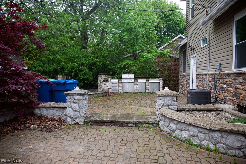 941 Owego Street Painesville OH 44077