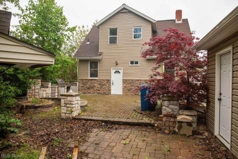 941 Owego Street Painesville OH 44077