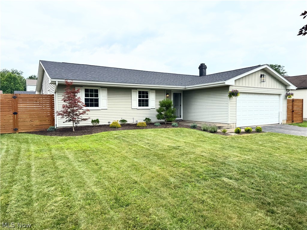 1899 Woodgate Street Austintown OH 44515