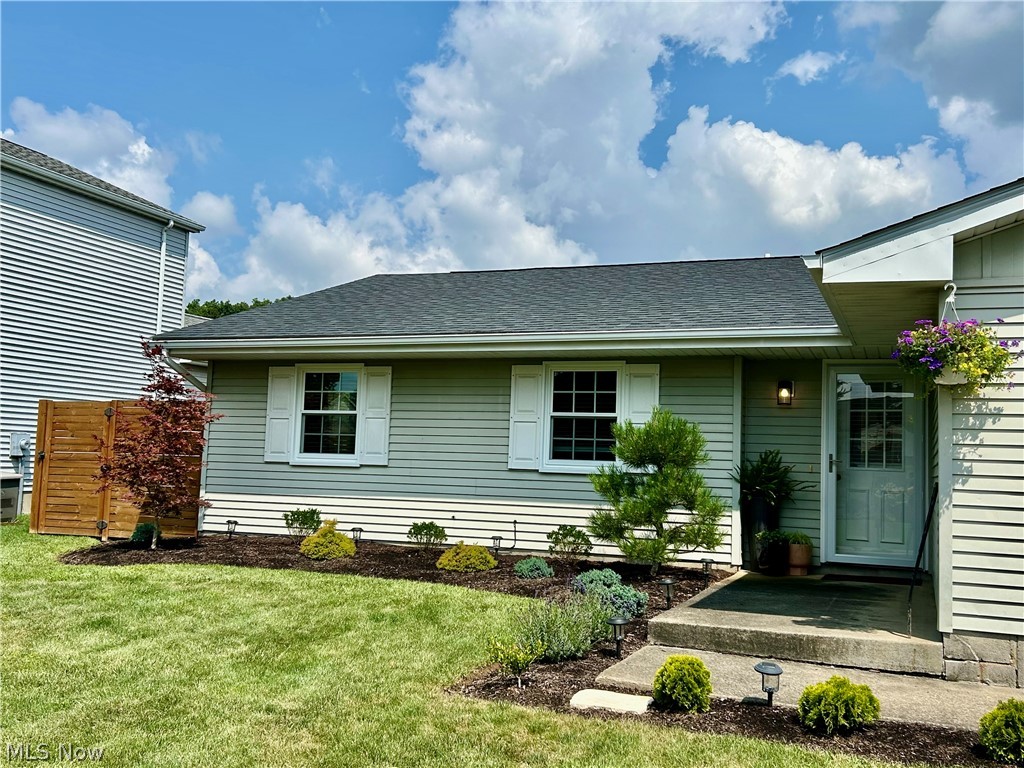 1899 Woodgate Street Austintown OH 44515
