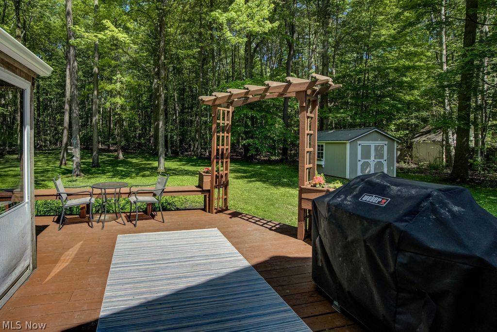17212 Wood Acre Trail Chagrin Falls OH 44023