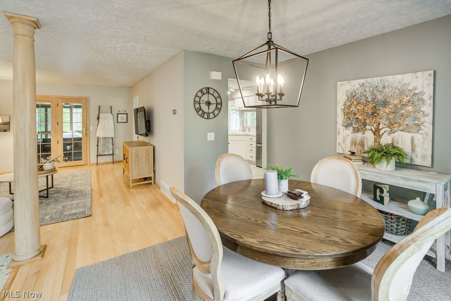 17212 Wood Acre Trail Chagrin Falls OH 44023