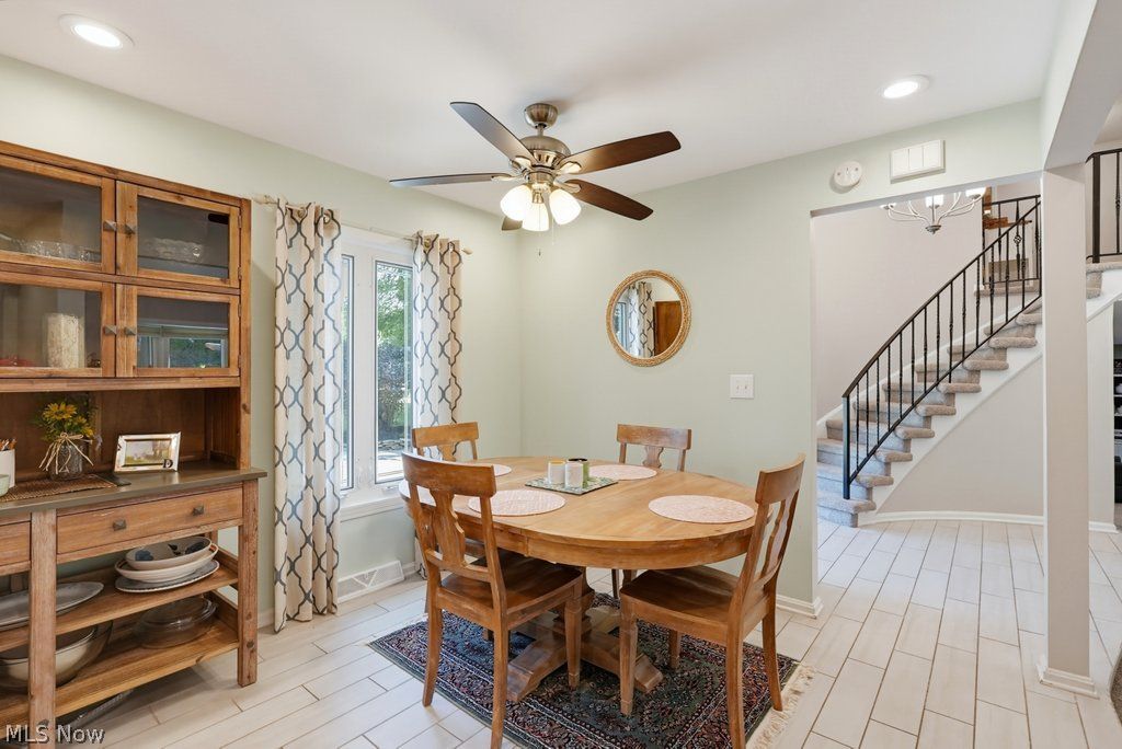 17755 Fairfax Lane Strongsville OH 44136