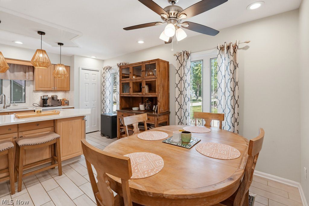 17755 Fairfax Lane Strongsville OH 44136