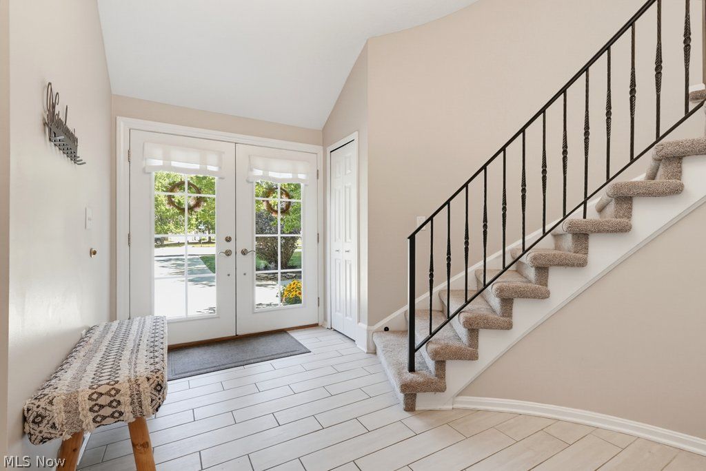 17755 Fairfax Lane Strongsville OH 44136