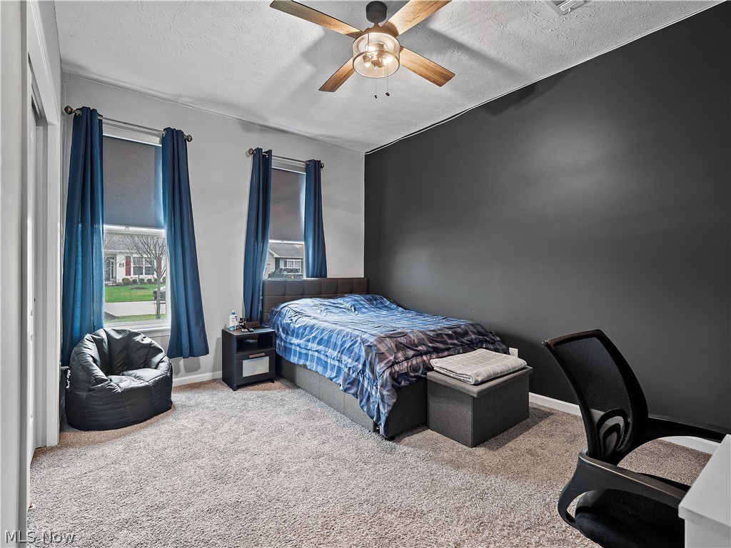 157 Kensington Way Elyria OH 44035