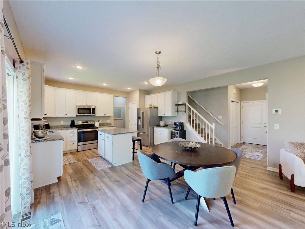 1223 Selena Grove Green OH 44685
