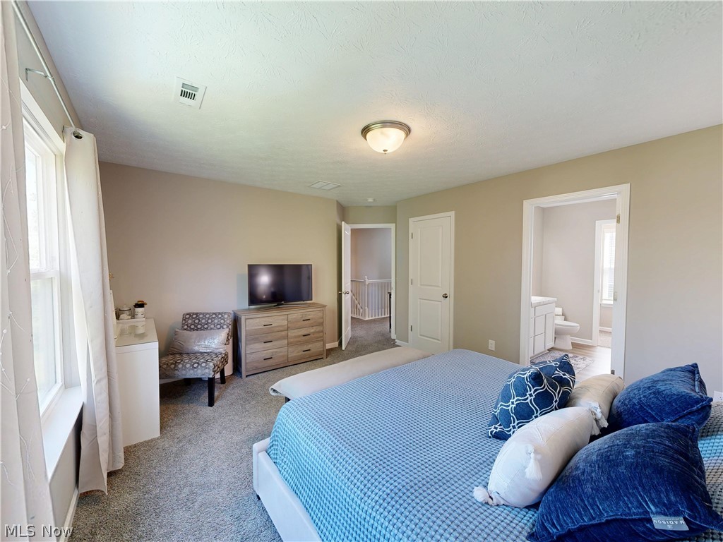 1223 Selena Grove Green OH 44685
