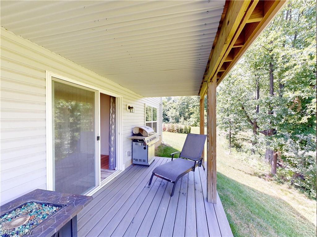1223 Selena Grove Green OH 44685