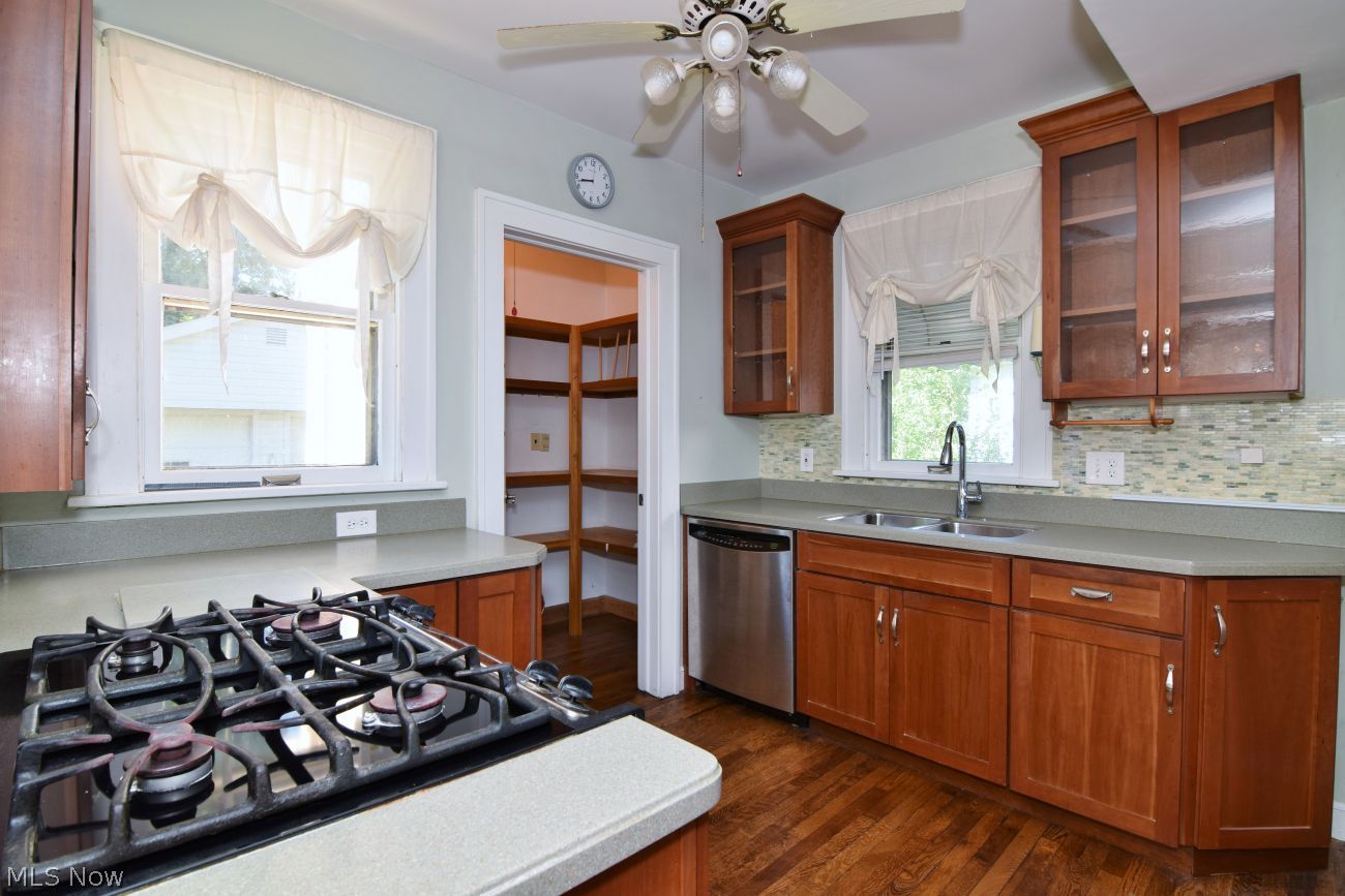 3356 Clarendon Road Cleveland Heights OH 44118