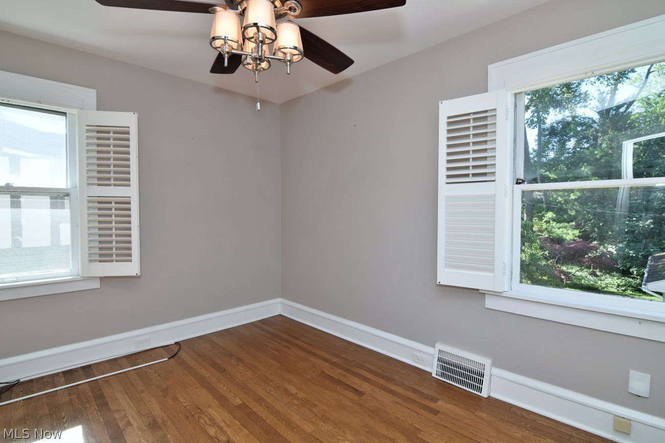 3356 Clarendon Road Cleveland Heights OH 44118