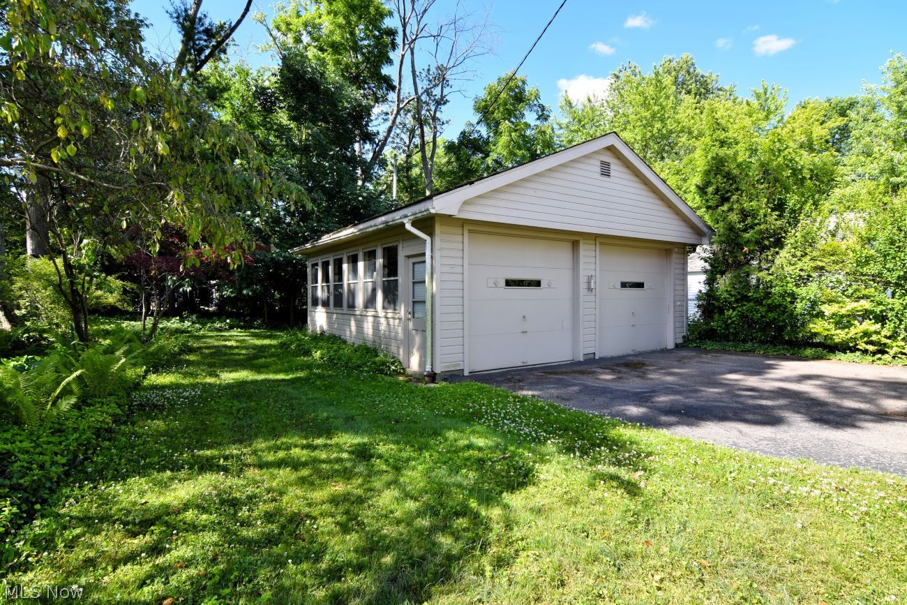 3356 Clarendon Road Cleveland Heights OH 44118