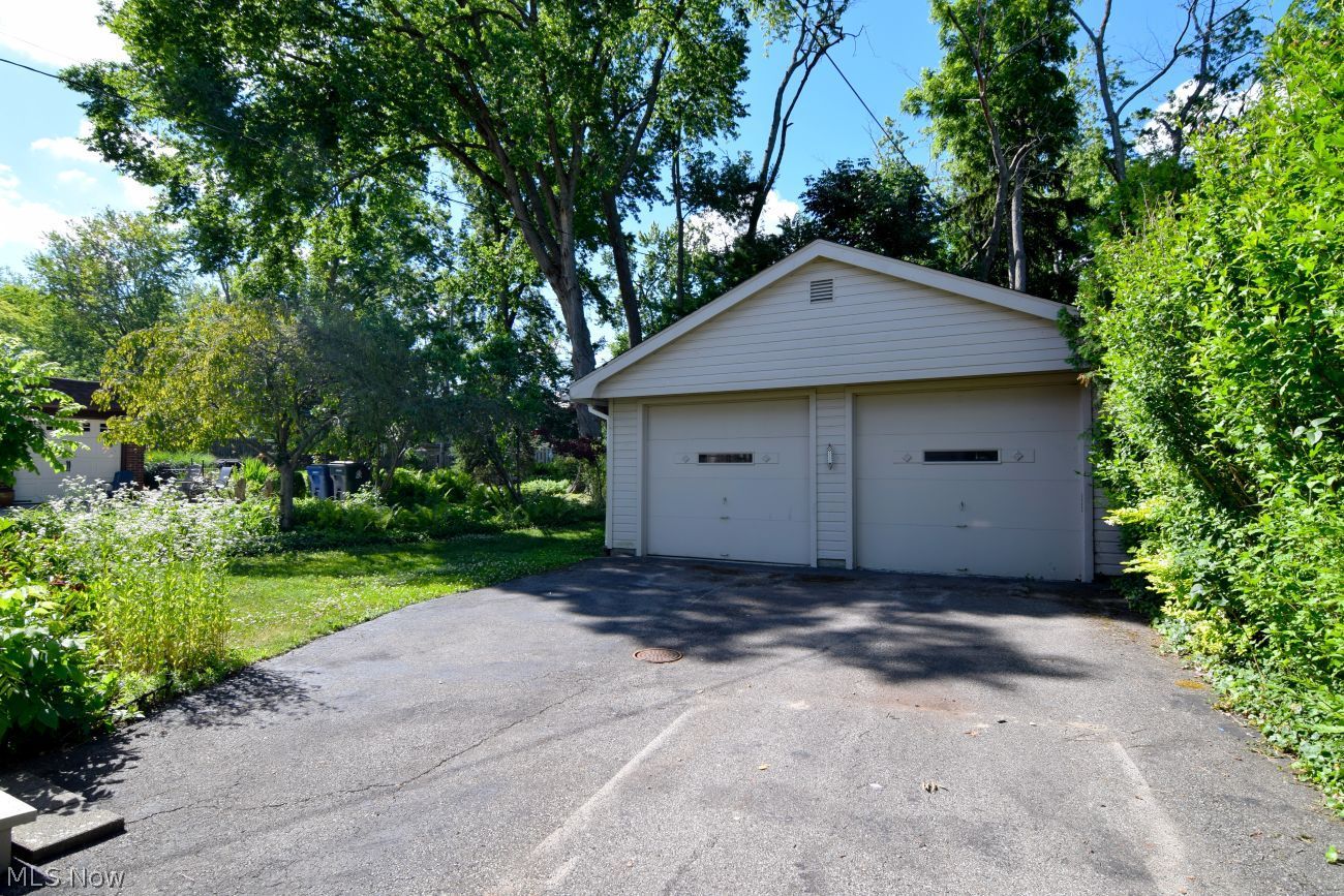 3356 Clarendon Road Cleveland Heights OH 44118