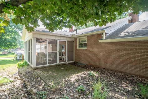511 Bachtel Street SE North Canton OH 44720