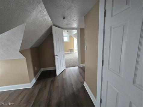2294 E 100th Street Cleveland OH 44106