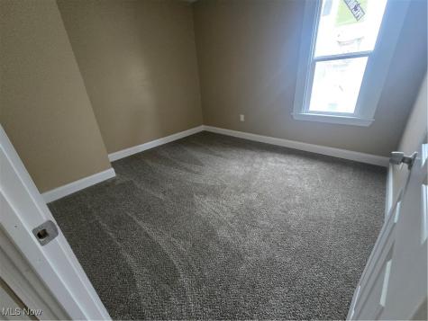 2294 E 100th Street Cleveland OH 44106