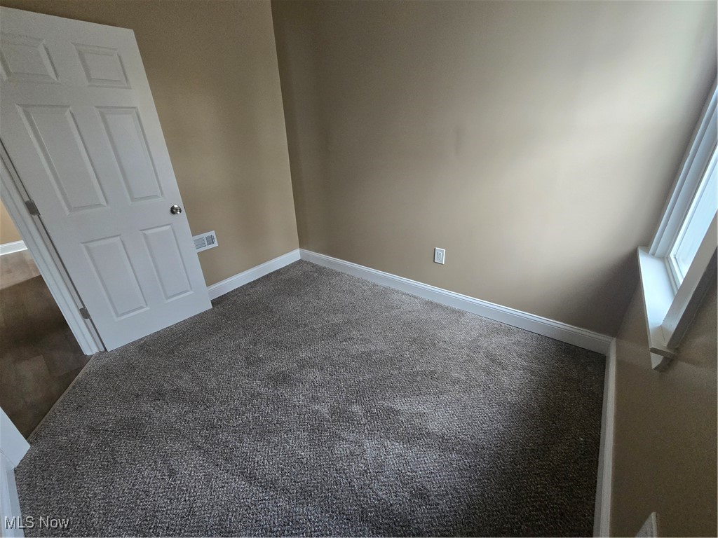 2294 E 100th Street Cleveland OH 44106